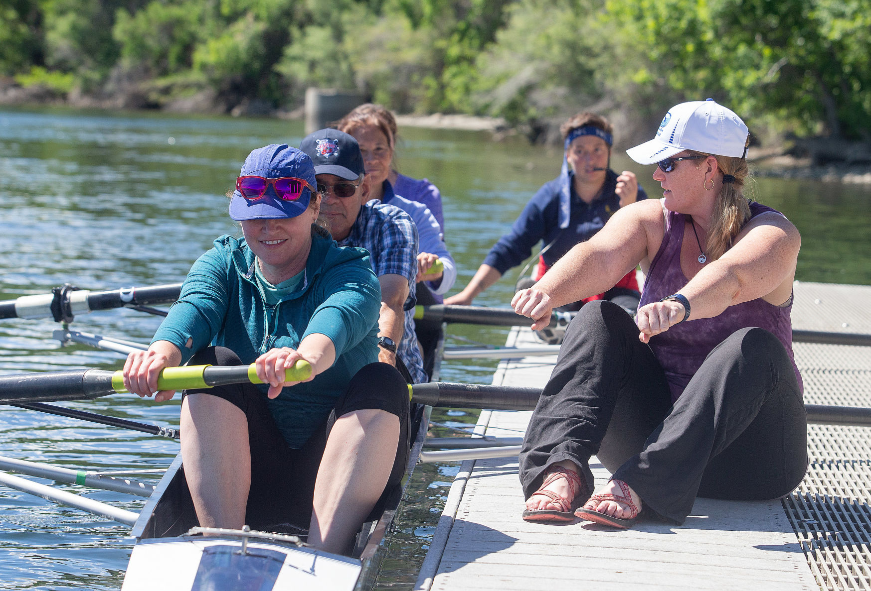 190712-newsslocal-rowing2.JPG
